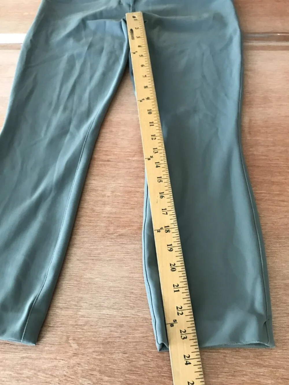 Lululemon City Sleek Athletic Pants Women 26 Green Mid Rise Pocket Athleisure